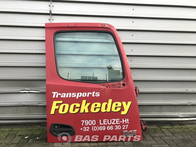 Mercedes-Benz Actros MP4 Portier Rechts Mercedes A 960 720 22 03 - Porta e peças por Camião: foto 1 Mercedes-Benz Actros MP4 Portier Rechts Mercedes A 960 720 22 03 - Porta e peças por Camião: foto 1