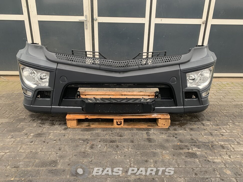 Mercedes-Benz Antos MP4 Bumper Mercedes A 960 310 23 22 - Para-choque por Camião: foto 1 Mercedes-Benz Antos MP4 Bumper Mercedes A 960 310 23 22 - Para-choque por Camião: foto 1