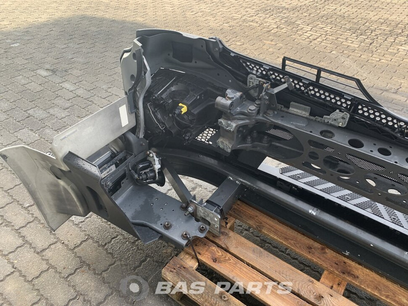 Mercedes-Benz Antos MP4 Bumper Mercedes A 960 310 23 22 - Para-choque por Camião: foto 4 Mercedes-Benz Antos MP4 Bumper Mercedes A 960 310 23 22 - Para-choque por Camião: foto 4