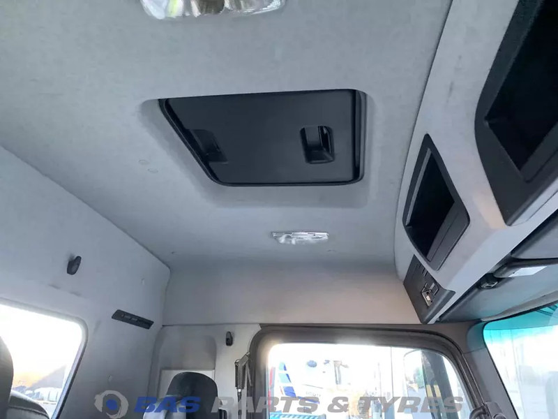 Mercedes-Benz Antos MP4 - Cabine e interior por Camião: foto 5 Mercedes-Benz Antos MP4 - Cabine e interior por Camião: foto 5