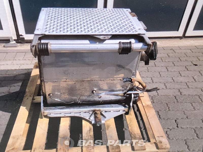 Mercedes-Benz Uitlaatdemper Mercedes A 000 490 46 14 - Sistema de escape por Camião: foto 3 Mercedes-Benz Uitlaatdemper Mercedes A 000 490 46 14 - Sistema de escape por Camião: foto 3