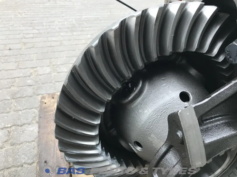 Meritor Differentieel Volvo RSS1344E P13170-E - Diferencial por Camião: foto 5 Meritor Differentieel Volvo RSS1344E P13170-E - Diferencial por Camião: foto 5