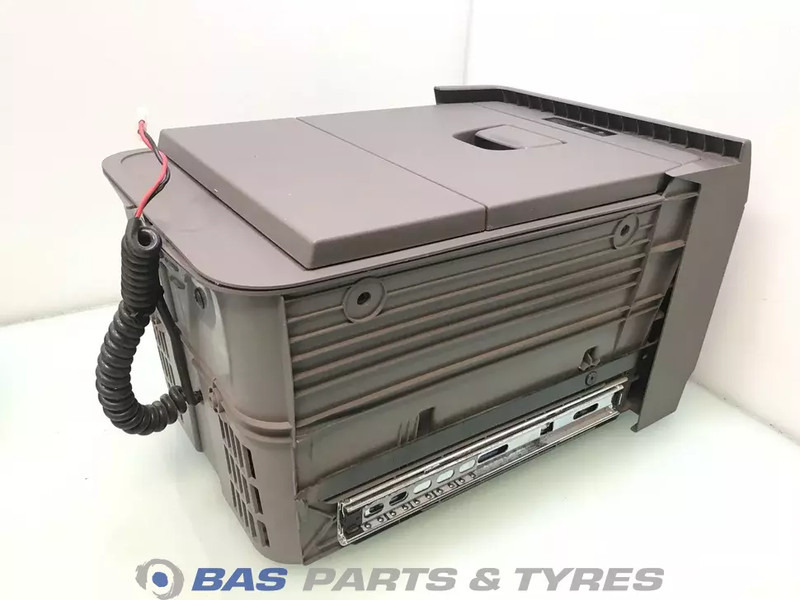 Scania R-Serie NextGen Koelkast Scania 17 Liter 2770785 - Peça de reposição por Camião: foto 4 Scania R-Serie NextGen Koelkast Scania 17 Liter 2770785 - Peça de reposição por Camião: foto 4