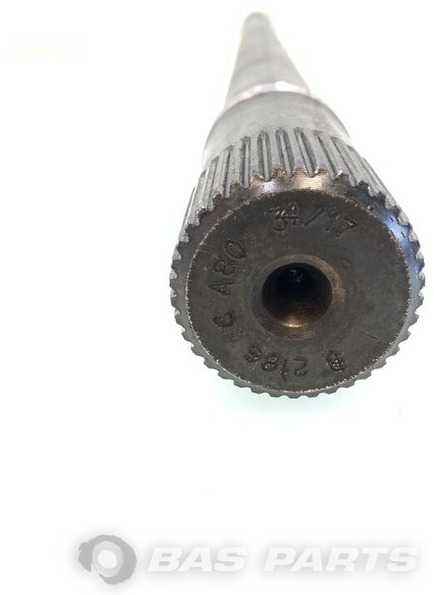 Renault C/K/T-Serie Aandrijfas met sper Renault 7403191863 - Semi eixo por Camião: foto 3 Renault C/K/T-Serie Aandrijfas met sper Renault 7403191863 - Semi eixo por Camião: foto 3