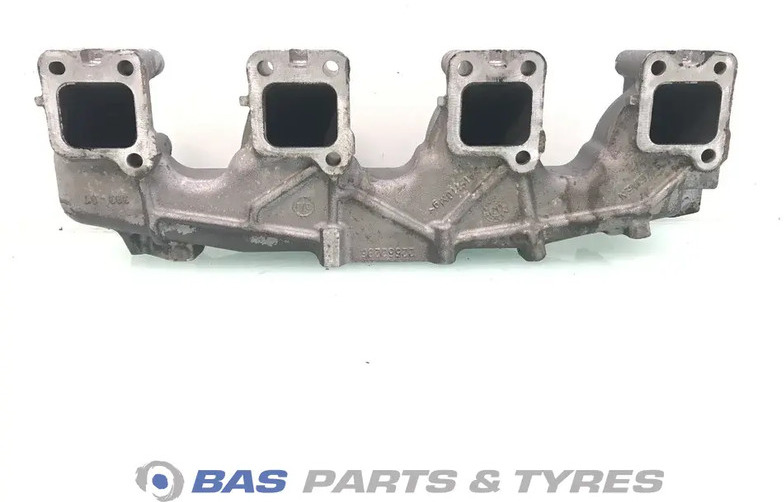 Renault Inlaatspruitstuk Renault 7422563286 - Coletor de admissão por Camião: foto 2 Renault Inlaatspruitstuk Renault 7422563286 - Coletor de admissão por Camião: foto 2