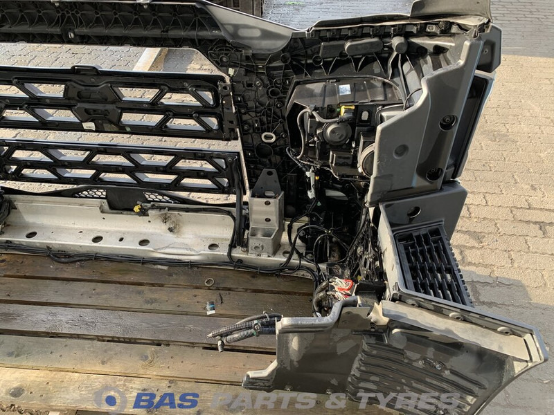 Renault T-Serie Bumper Renault 7482540689 - Para-choque por Camião: foto 5 Renault T-Serie Bumper Renault 7482540689 - Para-choque por Camião: foto 5