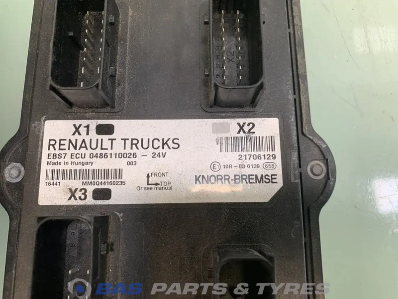 Renault T-Serie - Centralina electrónica por Camião: foto 3 Renault T-Serie - Centralina electrónica por Camião: foto 3