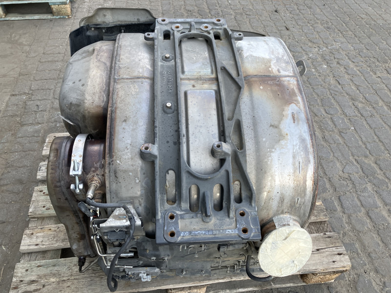 Renault Uitlaatdemper Renault 7422495990 - Silenciador por Camião: foto 2 Renault Uitlaatdemper Renault 7422495990 - Silenciador por Camião: foto 2