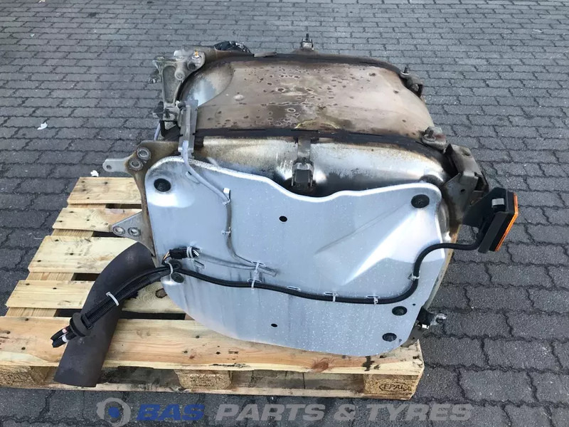 Scania Uitlaatdemper Scania 2521074 - Sistema de escape por Camião: foto 3 Scania Uitlaatdemper Scania 2521074 - Sistema de escape por Camião: foto 3