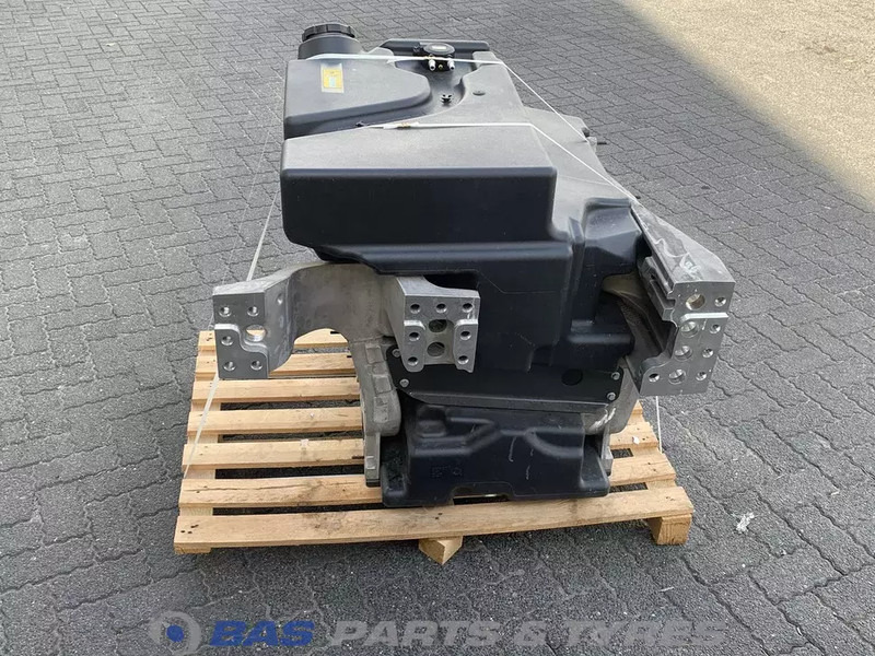 Volvo Brandstoftank Volvo 290 Liter 22951971 - Tanque de combustível por Camião: foto 4 Volvo Brandstoftank Volvo 290 Liter 22951971 - Tanque de combustível por Camião: foto 4