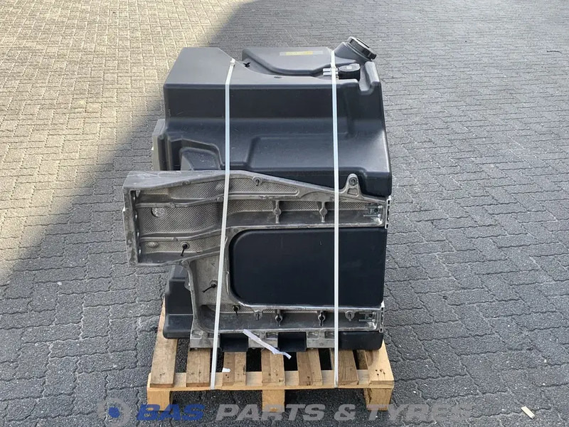 Volvo Brandstoftank Volvo 290 Liter 22951971 - Tanque de combustível por Camião: foto 3 Volvo Brandstoftank Volvo 290 Liter 22951971 - Tanque de combustível por Camião: foto 3