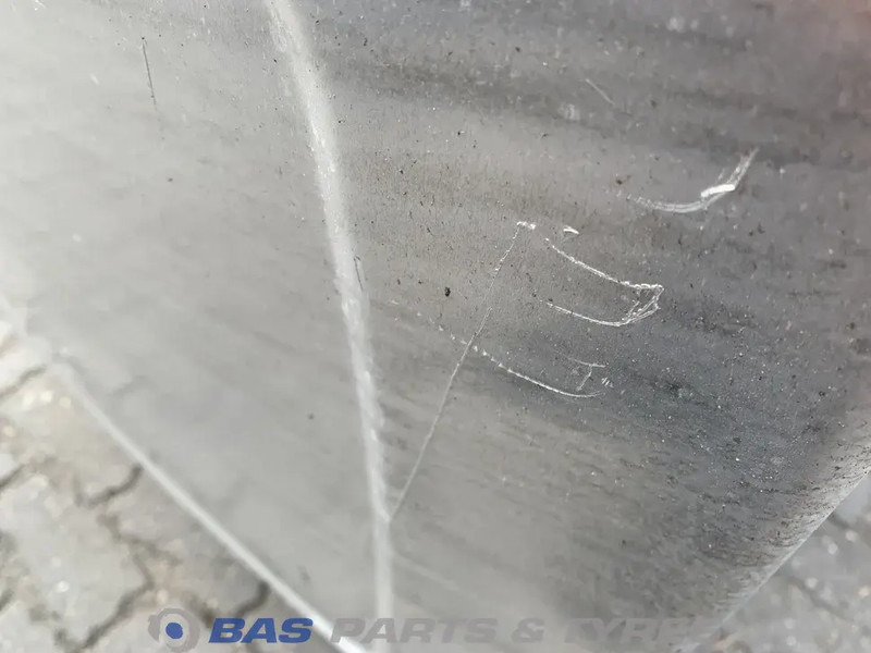 Tanque de combustível por Camião Volvo Brandstoftank Volvo 550 Liter G0000130: foto 8