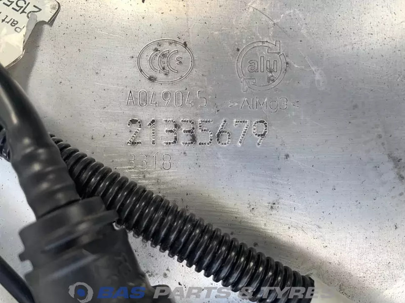 Volvo Brandstoftank Volvo 550 Liter G0000130 - Tanque de combustível por Camião: foto 5 Volvo Brandstoftank Volvo 550 Liter G0000130 - Tanque de combustível por Camião: foto 5