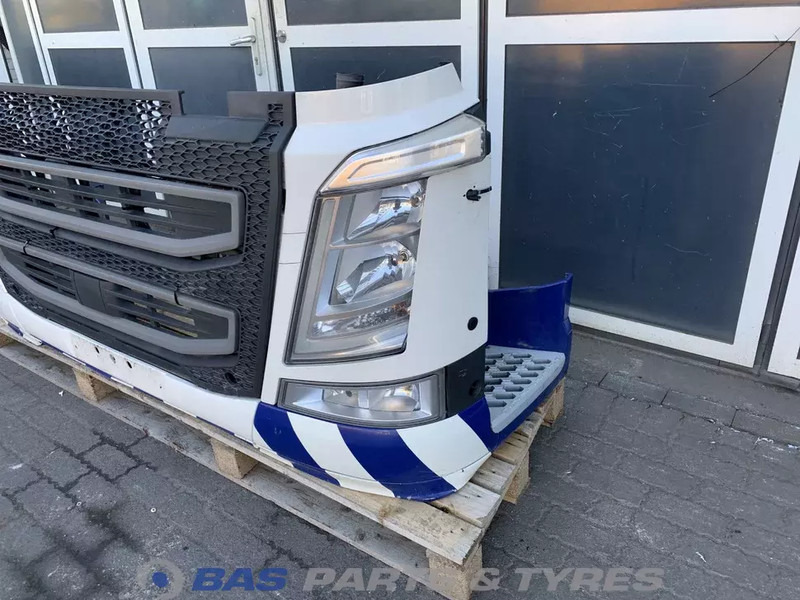 Volvo FH4 Bumper Volvo 82139942 - Para-choque por Camião: foto 2 Volvo FH4 Bumper Volvo 82139942 - Para-choque por Camião: foto 2