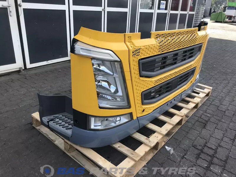 Volvo FH4 - Para-choque por Camião: foto 3 Volvo FH4 - Para-choque por Camião: foto 3