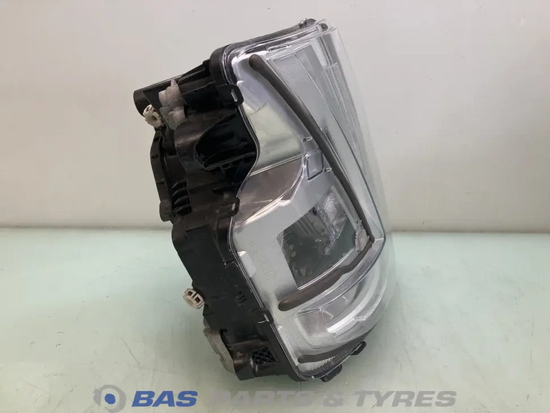 Volvo FH4B Koplamp Rechts 23752671 - Farol dianteira por Camião: foto 4 Volvo FH4B Koplamp Rechts 23752671 - Farol dianteira por Camião: foto 4