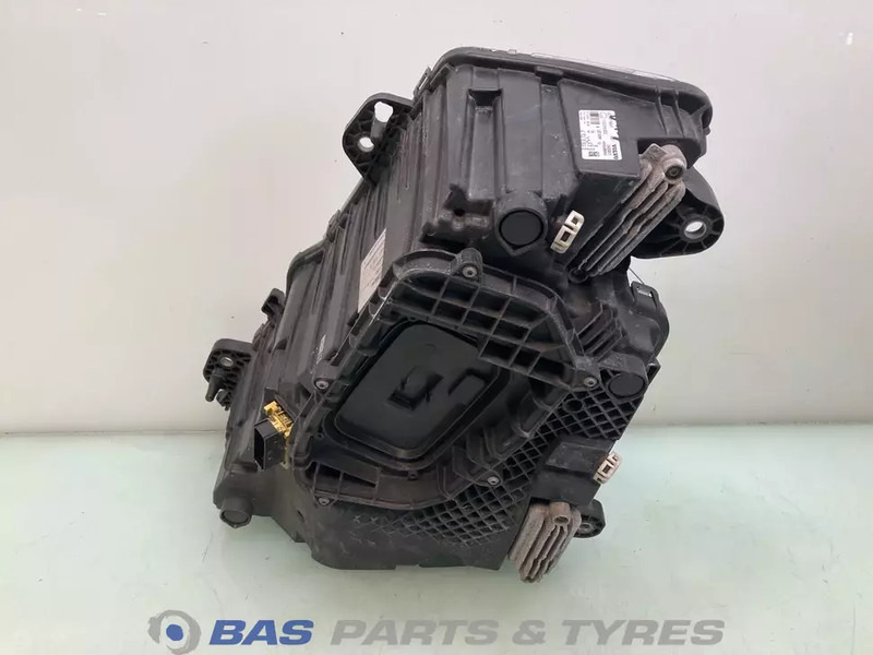 Volvo FH4B Koplamp Rechts 23752671 - Farol dianteira por Camião: foto 3 Volvo FH4B Koplamp Rechts 23752671 - Farol dianteira por Camião: foto 3