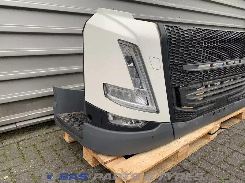 Volvo FM5 Bumper Volvo 84274554 - Para-choque por Camião: foto 3 Volvo FM5 Bumper Volvo 84274554 - Para-choque por Camião: foto 3