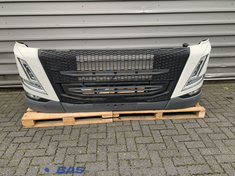 Volvo FM5 Bumper Volvo 84274554 - Para-choque por Camião: foto 1 Volvo FM5 Bumper Volvo 84274554 - Para-choque por Camião: foto 1