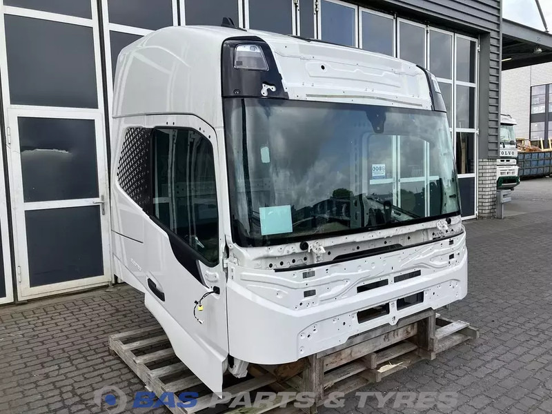 Volvo FM5 - Cabine e interior por Camião: foto 2 Volvo FM5 - Cabine e interior por Camião: foto 2
