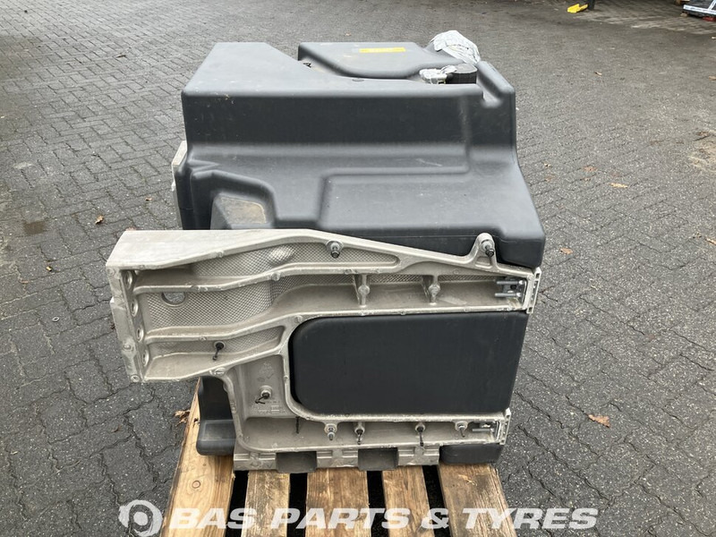Volvo - Tanque de combustível por Camião: foto 2 Volvo - Tanque de combustível por Camião: foto 2