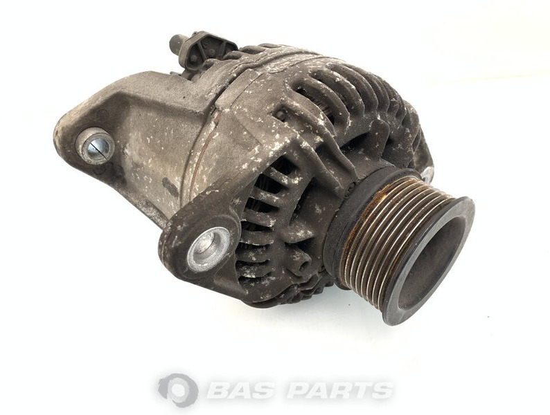 Volvo - Alternador por Camião: foto 1 Volvo - Alternador por Camião: foto 1