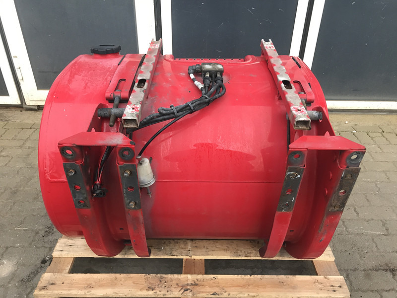 Volvo  - Tanque de combustível por Camião: foto 3 Volvo  - Tanque de combustível por Camião: foto 3