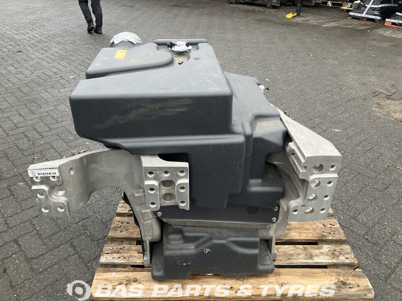 Volvo - Tanque de combustível por Camião: foto 3 Volvo - Tanque de combustível por Camião: foto 3