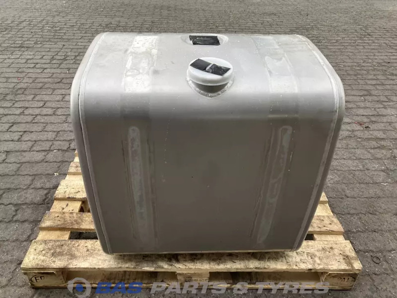 Volvo - Tanque de combustível por Camião: foto 1 Volvo - Tanque de combustível por Camião: foto 1