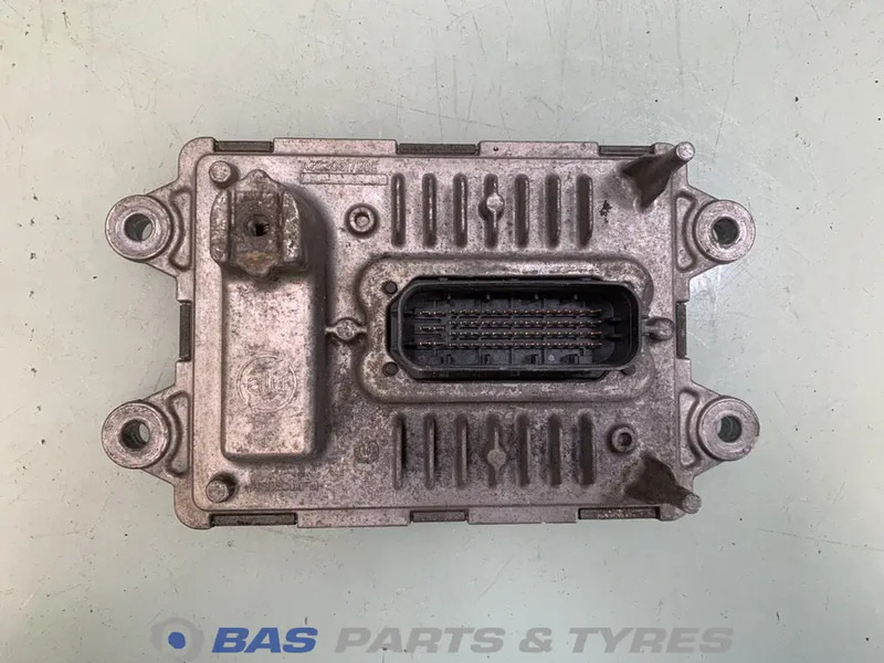 Volvo Regeleenheid Ad-Blue Volvo 21870094 - Centralina electrónica por Camião: foto 2 Volvo Regeleenheid Ad-Blue Volvo 21870094 - Centralina electrónica por Camião: foto 2