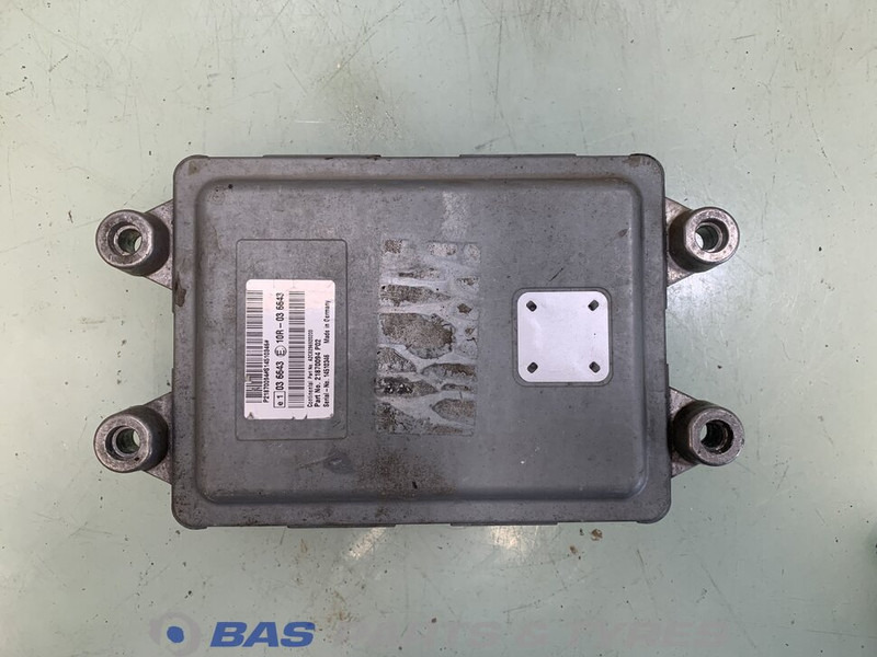 Volvo Regeleenheid Ad-Blue Volvo 21870094 - Centralina electrónica por Camião: foto 1 Volvo Regeleenheid Ad-Blue Volvo 21870094 - Centralina electrónica por Camião: foto 1