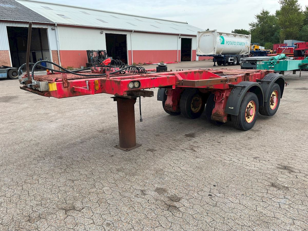 Goldhofer SX2 - Reboque dolly: foto 1 Goldhofer SX2 - Reboque dolly: foto 1