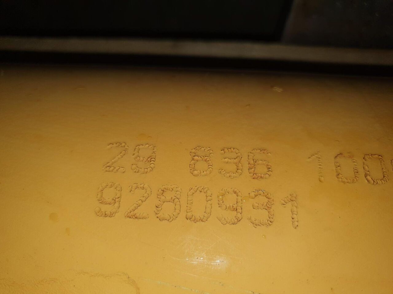 BOTELLA DE BALANCIN LIEBHER R904C - Cilindro hidráulico por Escavadora de rastos: foto 1 BOTELLA DE BALANCIN LIEBHER R904C - Cilindro hidráulico por Escavadora de rastos: foto 1