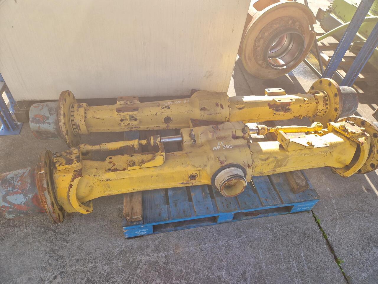 Eje ZF AP355  - Eixo e peças por Máquina de construção: foto 3 Eje ZF AP355  - Eixo e peças por Máquina de construção: foto 3