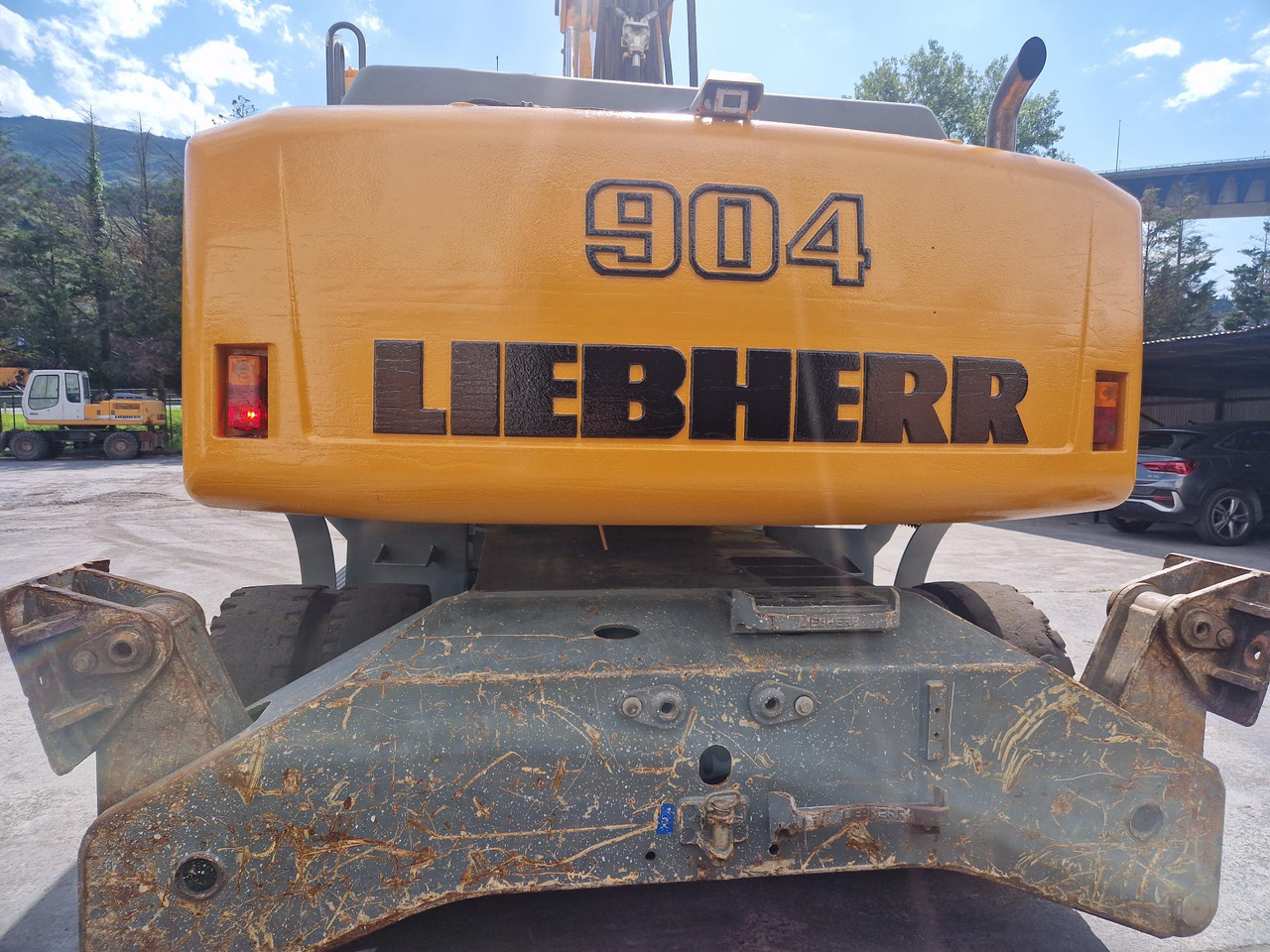 LIEBHERR A904C (2010) - Manipulador de material: foto 2 LIEBHERR A904C (2010) - Manipulador de material: foto 2