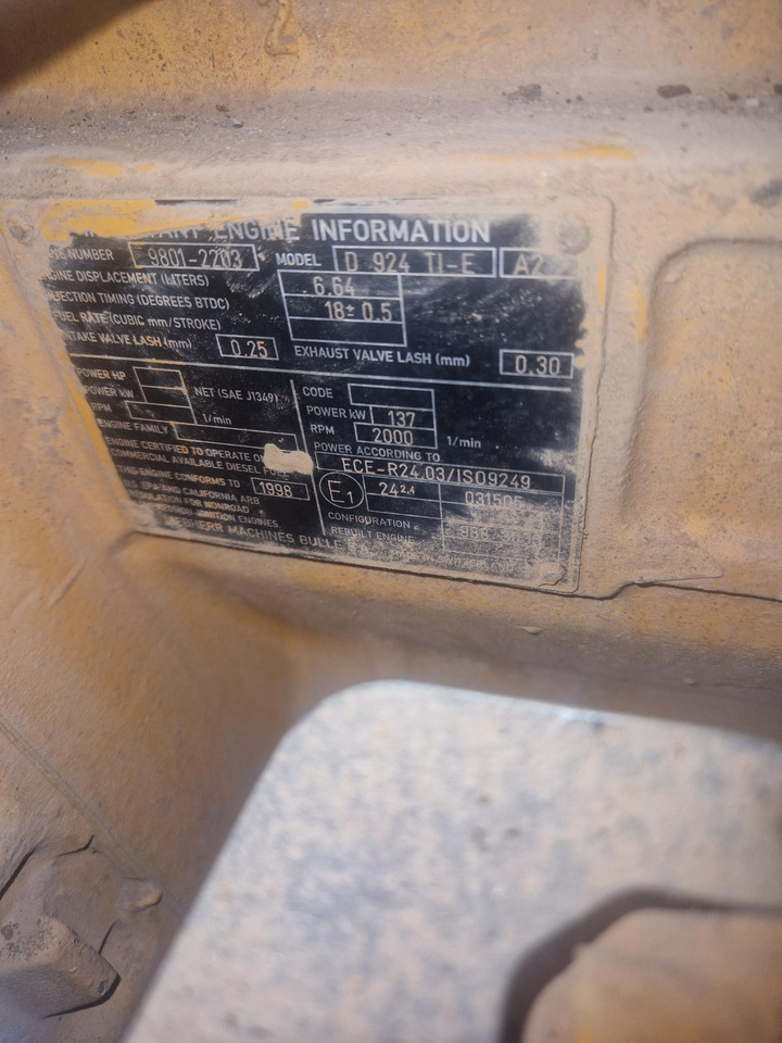 LIEBHERR D924Tie A2 - Motor por Máquina de construção: foto 1 LIEBHERR D924Tie A2 - Motor por Máquina de construção: foto 1