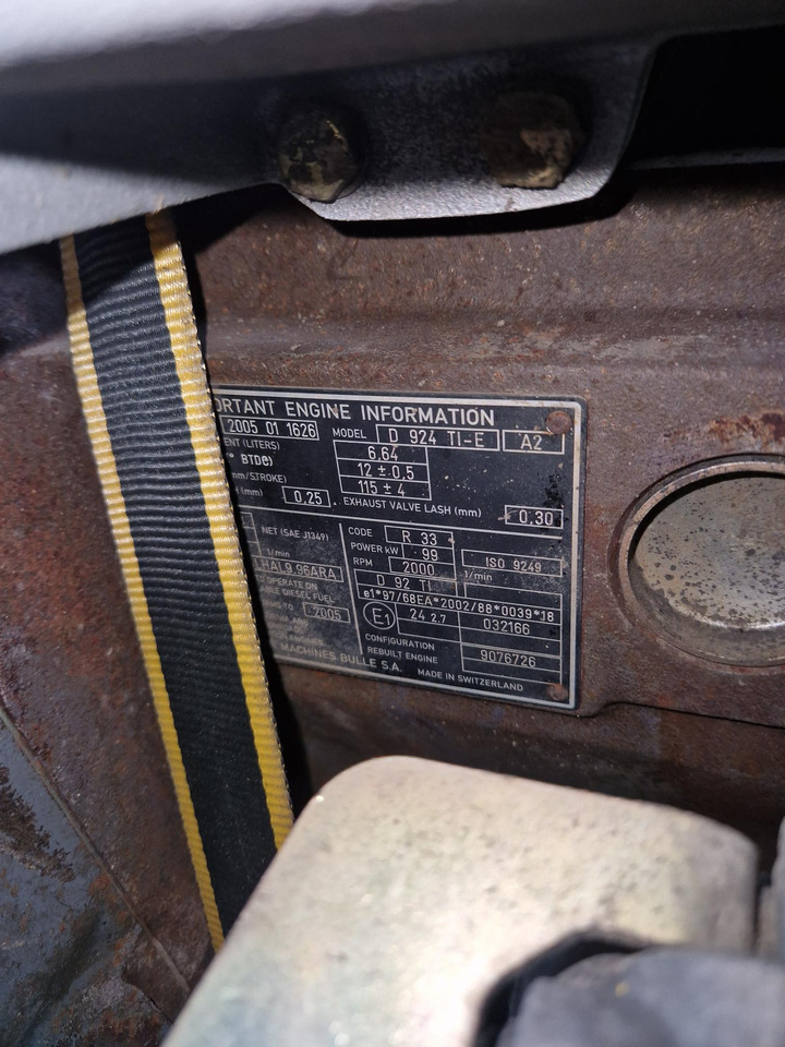 MOTOR LIEBHERR D924 TIE A2 - Motor por Máquina de construção: foto 2 MOTOR LIEBHERR D924 TIE A2 - Motor por Máquina de construção: foto 2