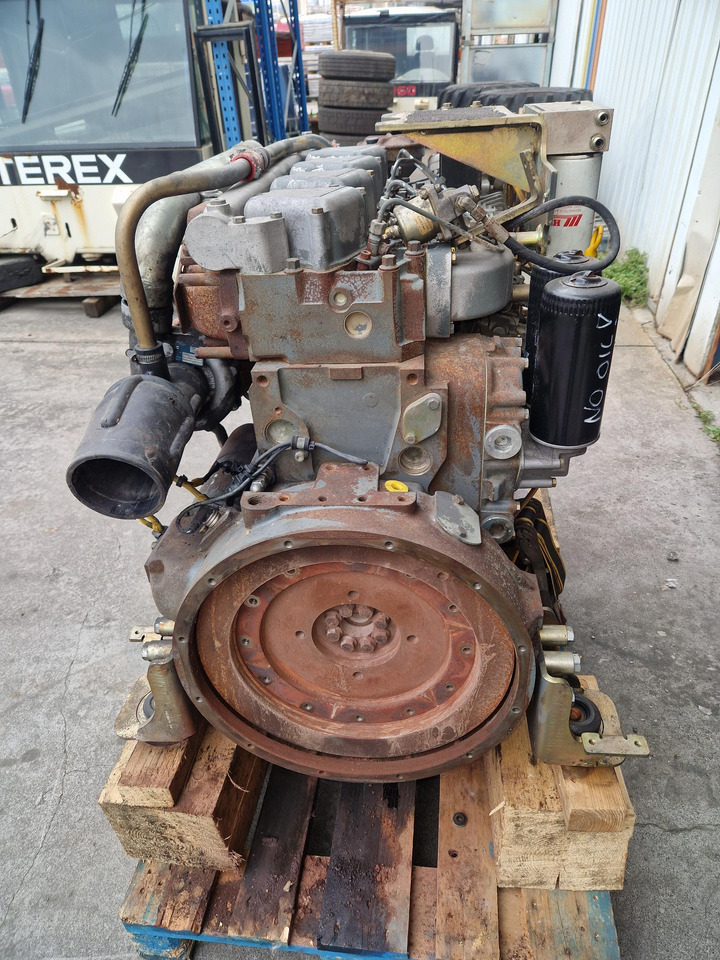 MOTOR LIEBHERR D924 TIE A2 - Motor por Máquina de construção: foto 3 MOTOR LIEBHERR D924 TIE A2 - Motor por Máquina de construção: foto 3
