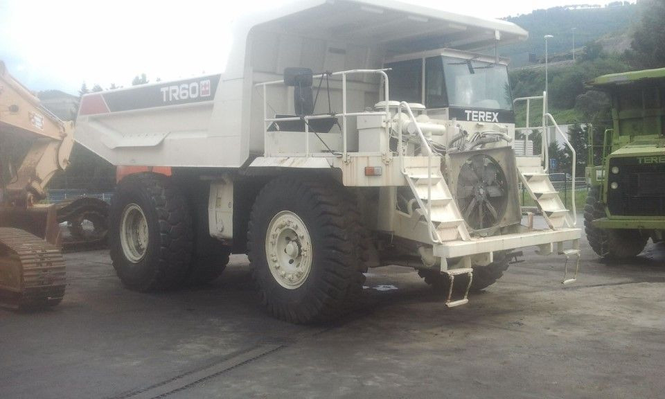 TEREX TR60 S/N:T7821059 (2001) - Caminhão fora de estrada: foto 1 TEREX TR60 S/N:T7821059 (2001) - Caminhão fora de estrada: foto 1