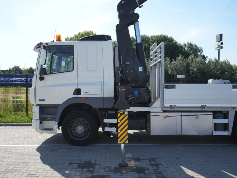 DAF CF 85 FAN Kraanwagen met bak, 47 t. HMF kraan - Camião grua: foto 4 DAF CF 85 FAN Kraanwagen met bak, 47 t. HMF kraan - Camião grua: foto 4