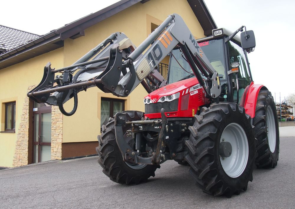 Ciągnik Massey Ferguson MF 6455 Dyna6 2013 Ciągnik rolniczy Massey Ferguson z Ładowaczem i TUZ-em - Trator: foto 4 Ciągnik Massey Ferguson MF 6455 Dyna6 2013 Ciągnik rolniczy Massey Ferguson z Ładowaczem i TUZ-em - Trator: foto 4