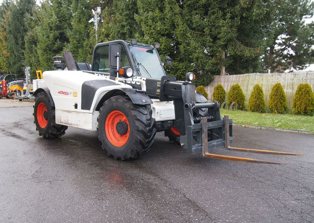 Leasing de  Ładowarka teleskopowa Bobcat T2556 2005 Ładowarka teleskopowa BOBCAT Ładowarka teleskopowa Bobcat T2556 2005 Ładowarka teleskopowa BOBCAT: foto 10