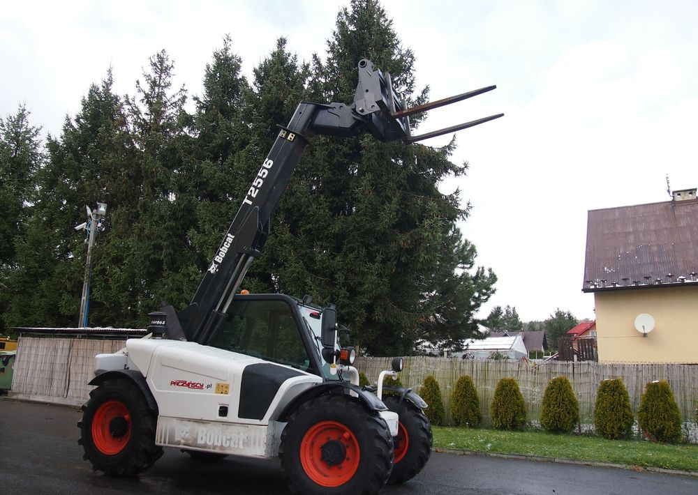 Leasing de  Ładowarka teleskopowa Bobcat T2556 2005 Ładowarka teleskopowa BOBCAT Ładowarka teleskopowa Bobcat T2556 2005 Ładowarka teleskopowa BOBCAT: foto 8