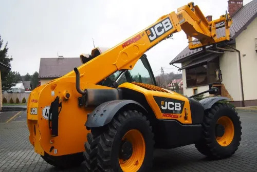Ładowarka teleskopowa JCB 536-70 agri 2015 agri - Empilhador telescópico: foto 3 Ładowarka teleskopowa JCB 536-70 agri 2015 agri - Empilhador telescópico: foto 3