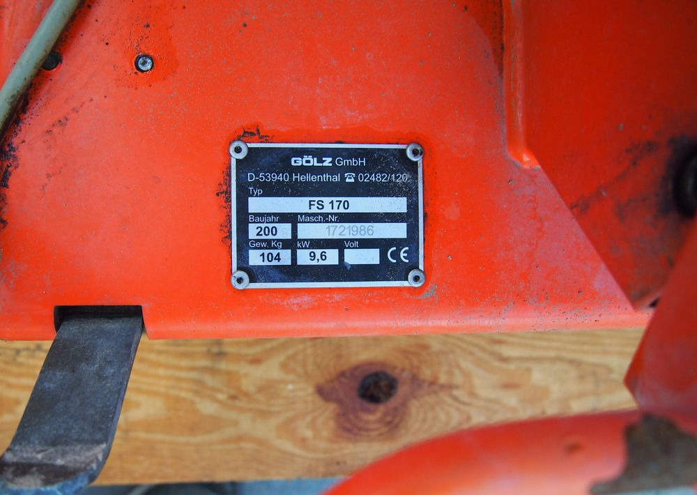 Piła do cięcia GOLZ FS 170 2006 PIŁA DO CIĘCIA asfaltu i betonu - Equipamento de construção: foto 5 Piła do cięcia GOLZ FS 170 2006 PIŁA DO CIĘCIA asfaltu i betonu - Equipamento de construção: foto 5