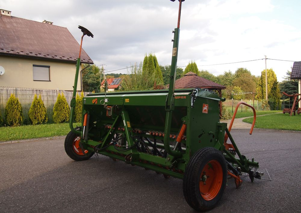 Siewnik Amazone D9 -30 2007 Siewnik Amazone - Semeadeira: foto 5 Siewnik Amazone D9 -30 2007 Siewnik Amazone - Semeadeira: foto 5