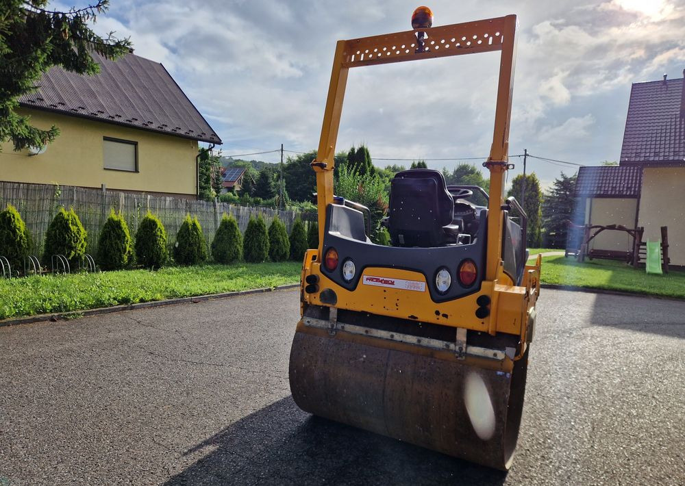 Walec Hamm HD14VV 2014 Walec HAMM HD 14VV silnik KUBOTA - Rolo: foto 5 Walec Hamm HD14VV 2014 Walec HAMM HD 14VV silnik KUBOTA - Rolo: foto 5