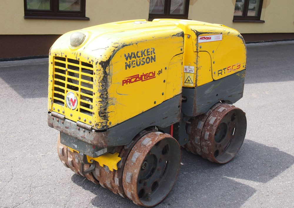Walec Wacker RT-SC3 2015 Walec kołek - Rolo: foto 1 Walec Wacker RT-SC3 2015 Walec kołek - Rolo: foto 1