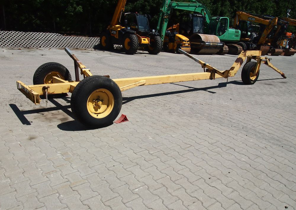 Wózek do kombajnu New Holland 3 kołowy Wózek pod heder do kombajnu - Carreta para Plataforma de Colheitadeira: foto 1 Wózek do kombajnu New Holland 3 kołowy Wózek pod heder do kombajnu - Carreta para Plataforma de Colheitadeira: foto 1