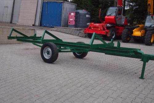 Wózek do kombajnu Sam 3,9-4,5m Wózek pod heder CLAAS - Carreta para Plataforma de Colheitadeira: foto 3 Wózek do kombajnu Sam 3,9-4,5m Wózek pod heder CLAAS - Carreta para Plataforma de Colheitadeira: foto 3